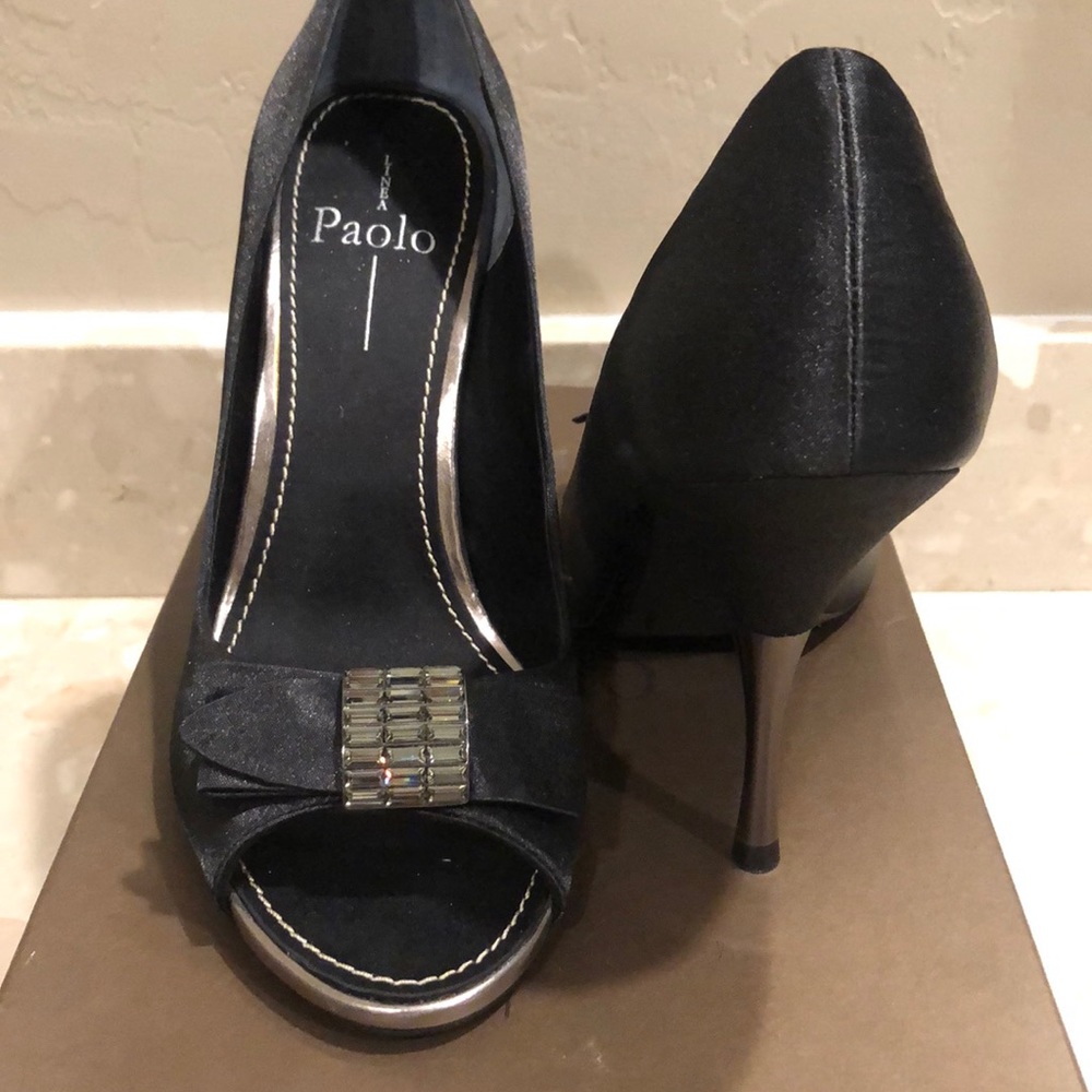 Paola Shoes